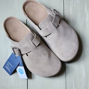 Universal Thread Mules/Clogs Potato Shoes NWT sz 7.5